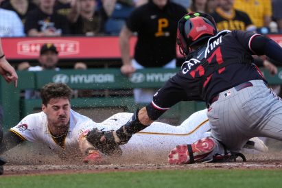 article image - APTOPIX Twins Pirates Baseball